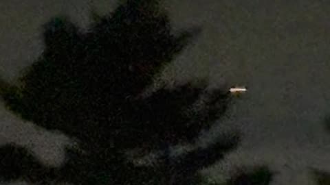 🛸😱 What Is This Drifting Craft With Strange Lights?! | TheTruthAbove