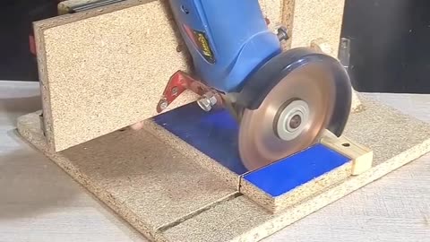 Best Trick For Wood Cutter #tipsandtricks #reels #diy September 1 . .• #tooltips