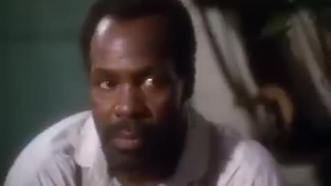 " Queen ", Starring Holly Berry ( part 3 )