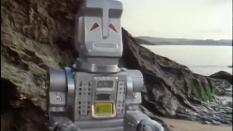 The Hitchhiker’s Guide to the Galaxy – S1E2 Fit the Second | Tv Guide Vault Comedy