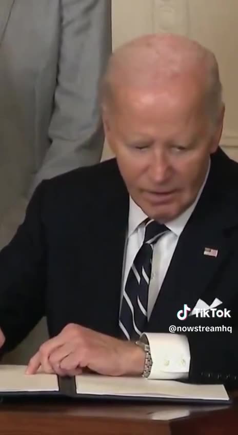 Meanwhile In Clown World (Pathetic) | Beep Boop