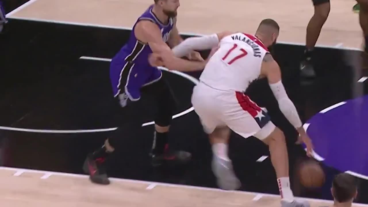 Washington Wizards - JV with the hook 🤌