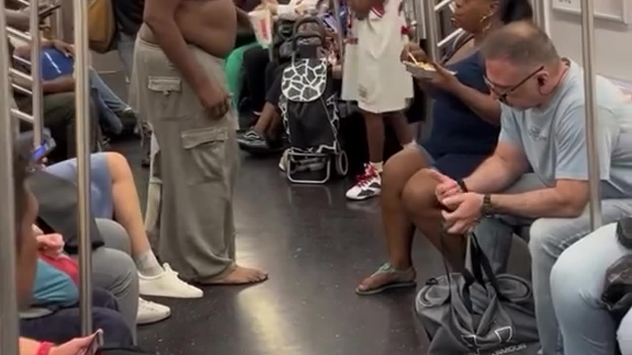 Last-Minute Munchies! This Subway Rider's Hunger is Unstoppable! #comedy #viral #unexpected #funny