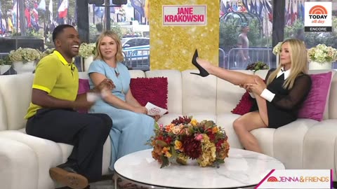 Super Lovely Jane Krakowski With Jenna Bush On 092925