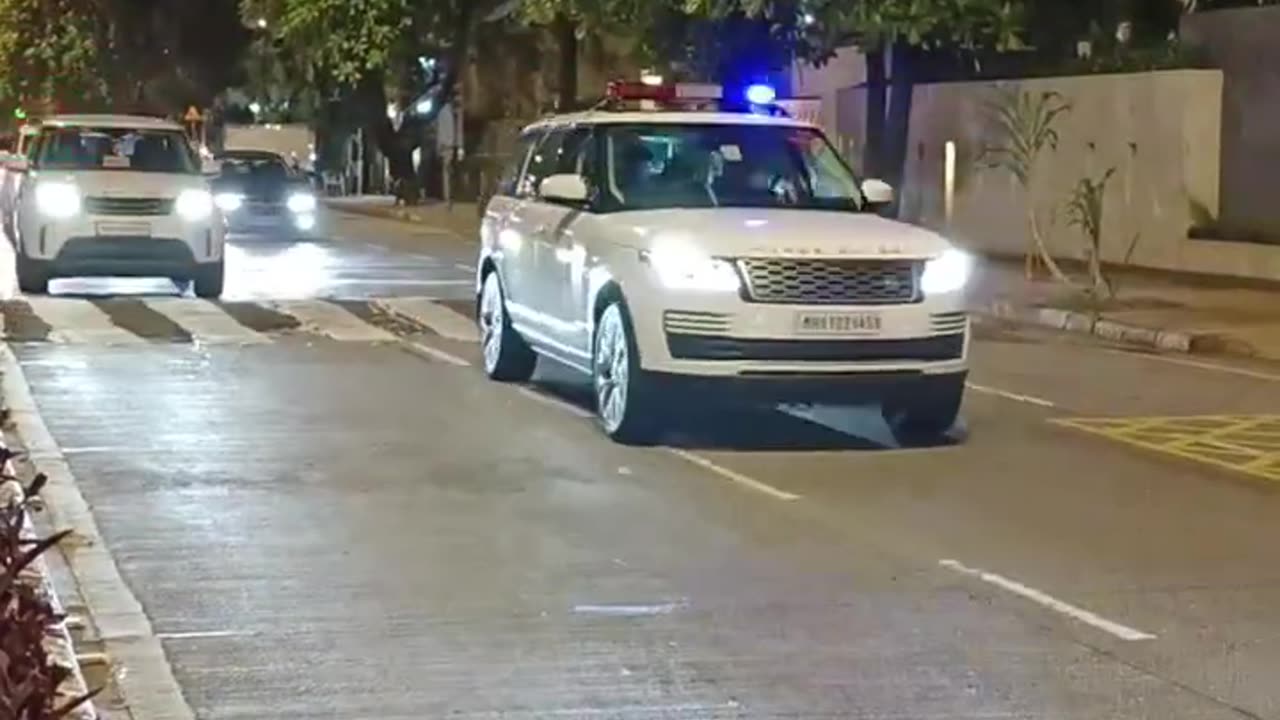 Mukesh Ambani royal entry