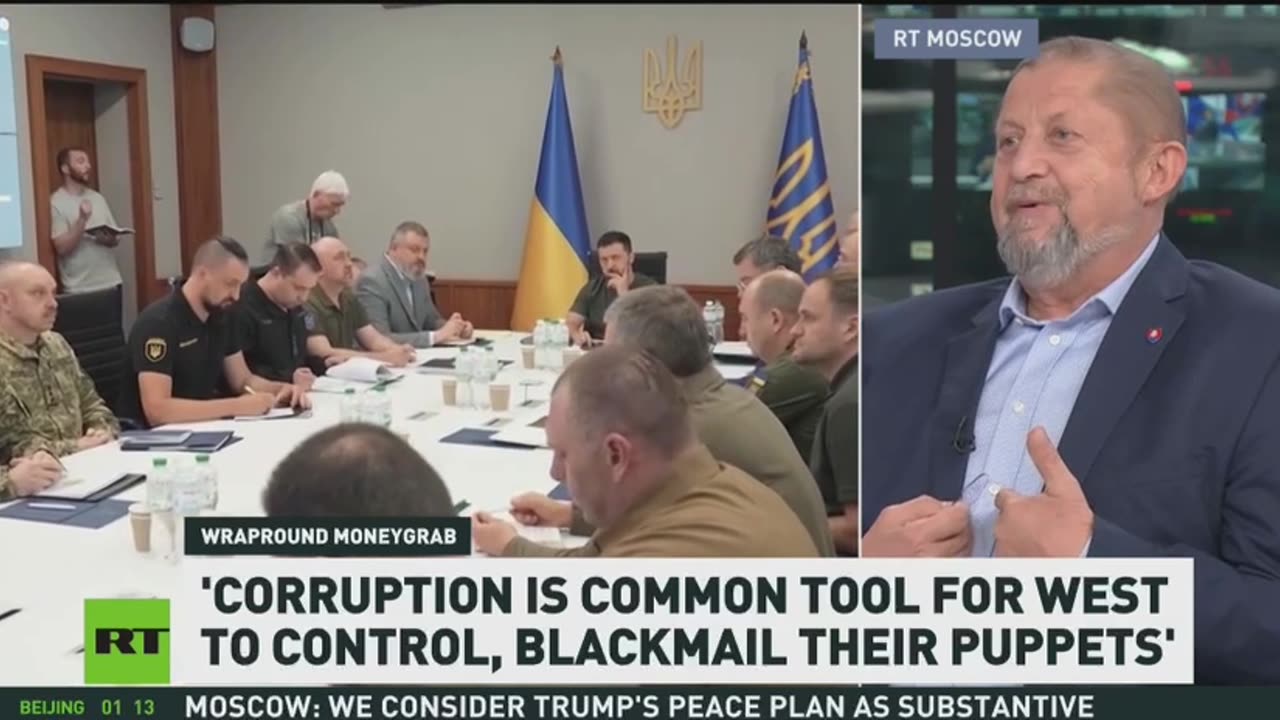 Giudice spiega come sono controllati i burattini politici come Zelenzky