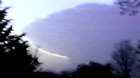 EXTREME Tornadic Supercell – Labette County, Kansas (April 19, 2000)