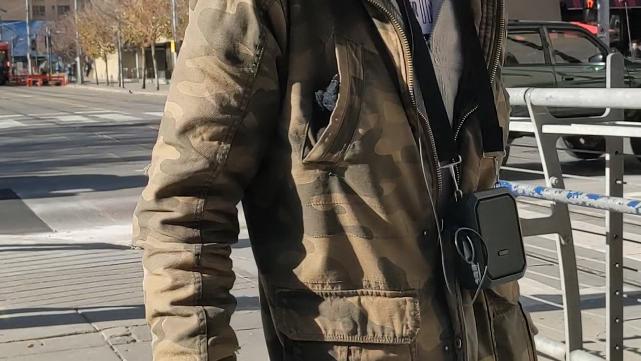 Ronnie Preaching the eternal Gospel.