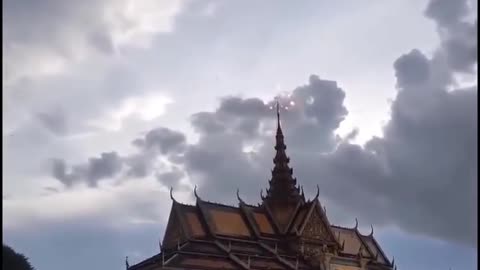 大気エーテル生成装置がカメラに捉えられました。