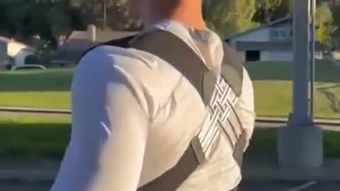 From KlickPin CF PostureMaster — Schmerzfrei & Selbstbewusst Stehen