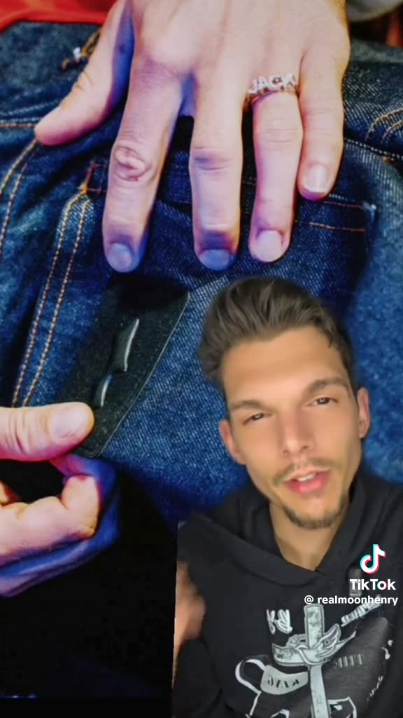 JUSTINE BIEBER WHAT ARE YOU SAYING?