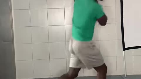 FOOTWORK DRILL CHECK HOOK 🥊🔥