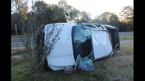 2 VEHICLE CRASH, 1 ROLLS, GOODRICH TEXAS, 11/11/25...