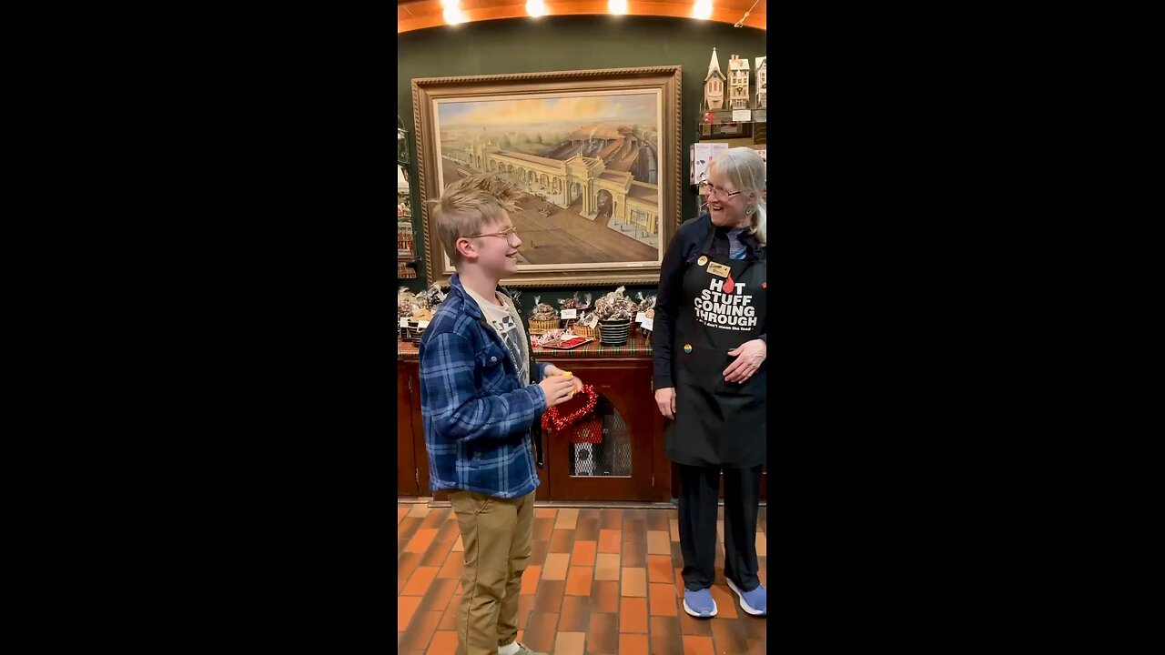 Rubik’s Cubing at Schmidt’s Fudge Haus