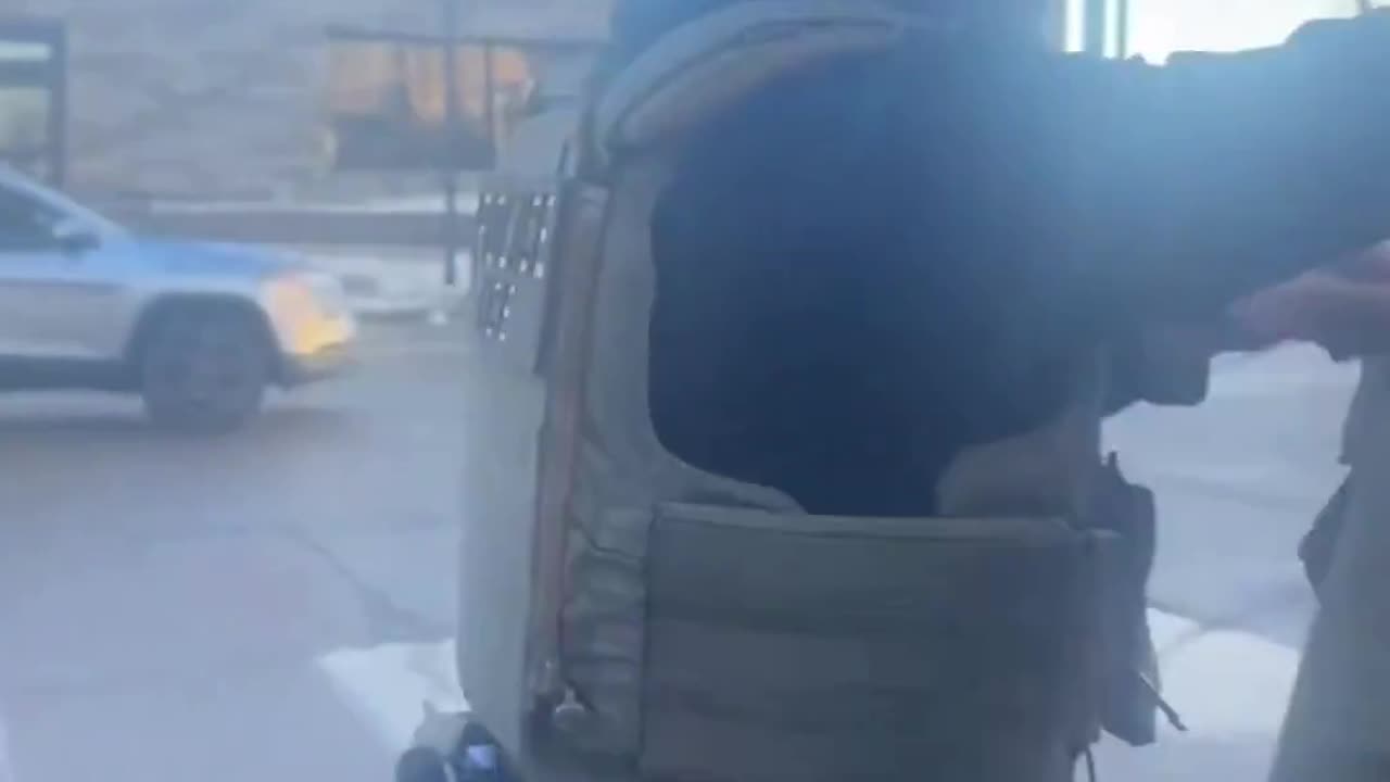 “She’s Going Back”-Ice Agent | Check Description