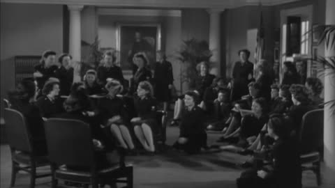 WW-II NAVY NEWSREEL #30 - WW-II NAVY NEWSREEL #30 - 428-npc-44337