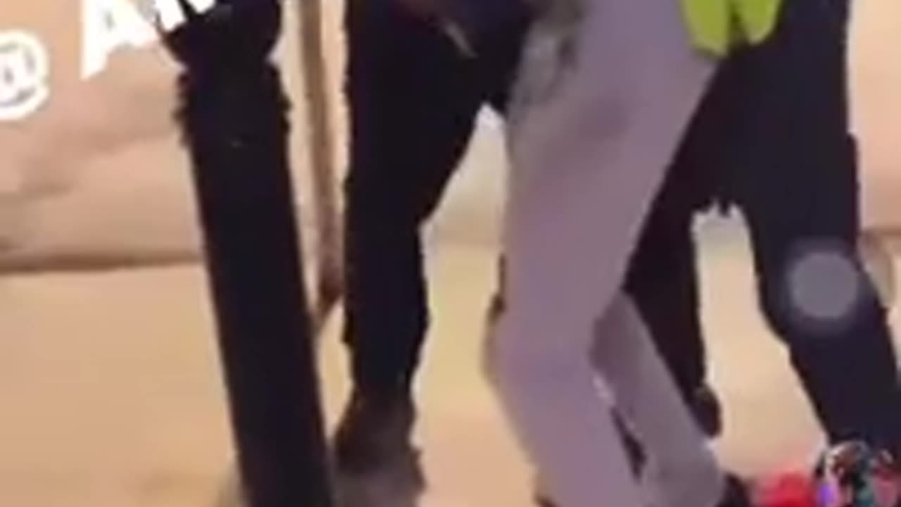 2 Amazon Workers Got Into A Fight Over A Girl, One Of Them Allegedly Lost Their Life!