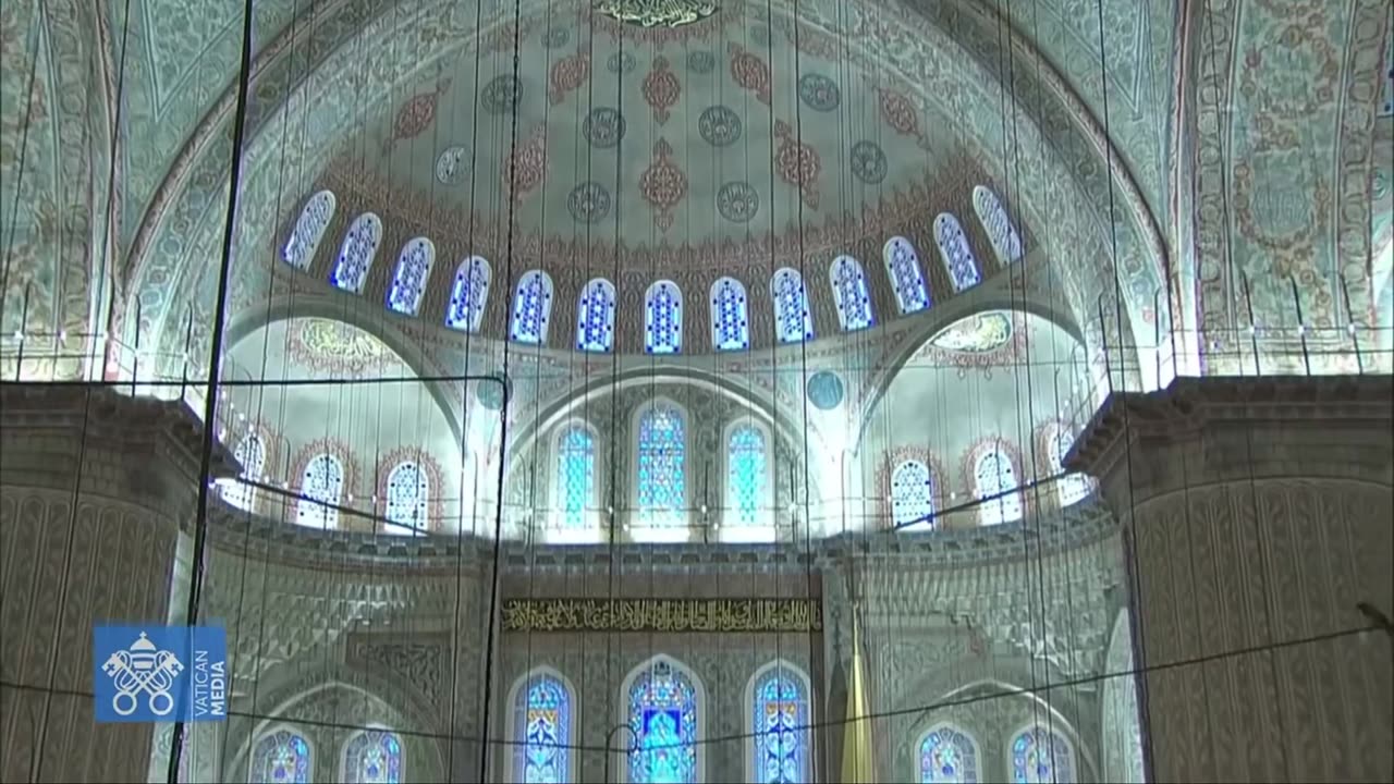 Papst besucht die Blaue Moschee in Istanbul