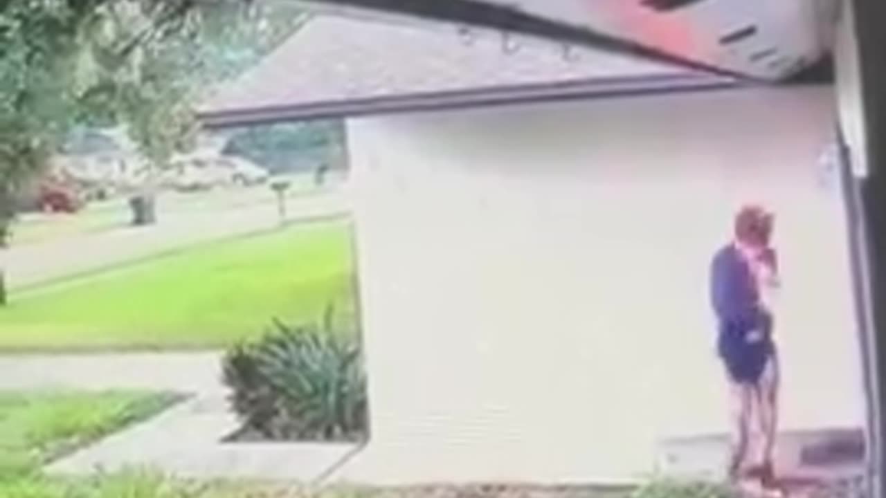 Homeowner lights attempted home invading negro up in flames