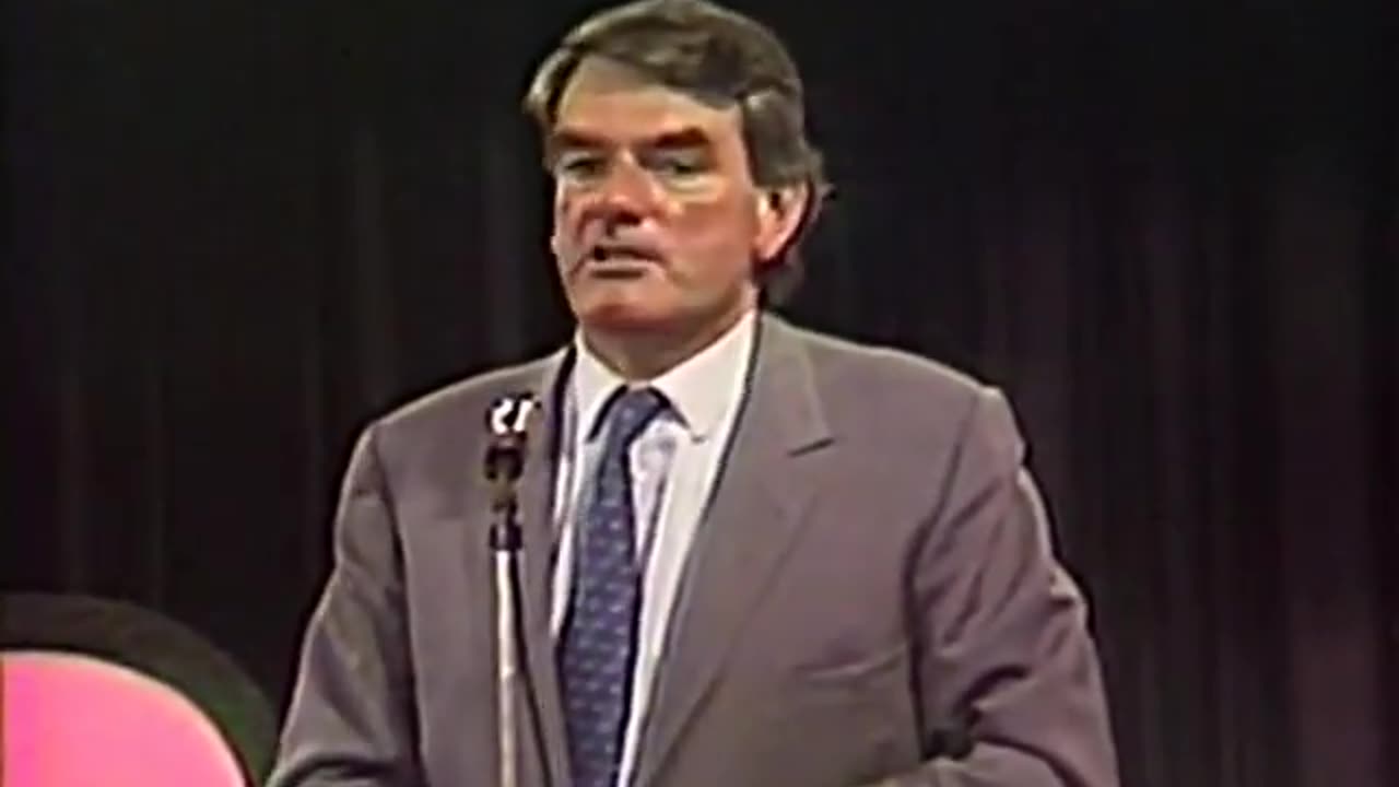 David Irving in Vancouver (1989)