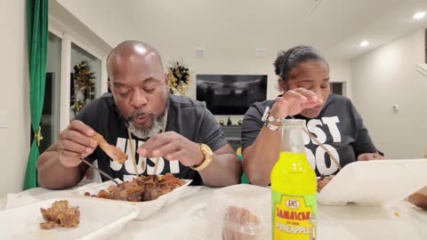 JAMAICAN FOOD MUKBANG🇯🇲 FT PAPA E & MAMA DEE