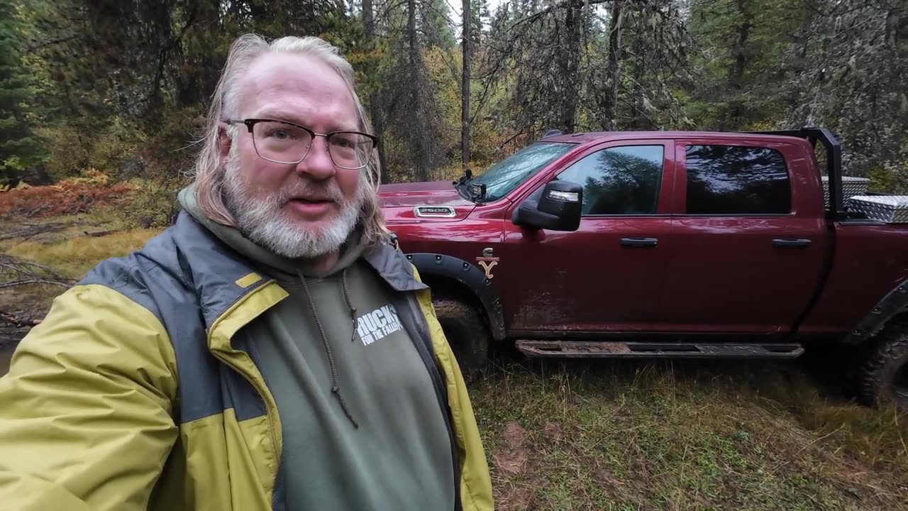 Mickey Thompson Baja Boss AT 255/85R17 pizza cutters in Idaho mud.