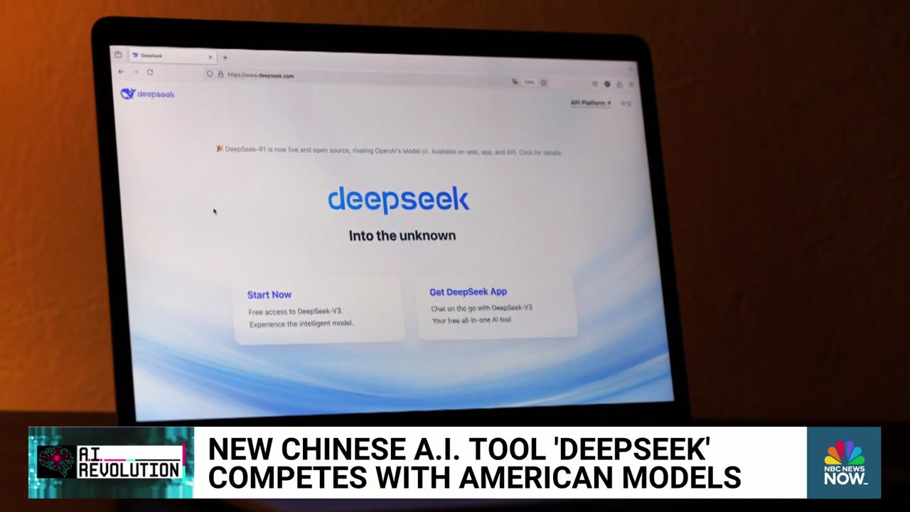 Why Silicon Valley is blown away by Chinese AI app DeepSeek BREAKING NEWS!