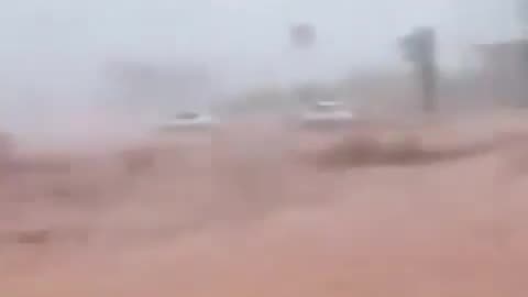 Current video footage shows very catastrophic weather conditions in Mandeville, Manchester