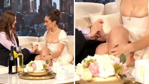 Rachel Sennott's VIP Leg Show 3