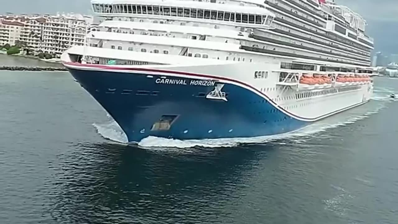 Unsettling Cruise DISAPPEARANCE on Carnival Horizon!