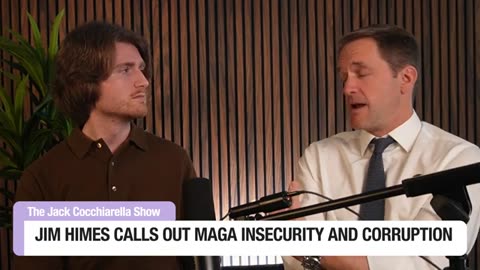 Trump Post 3AM MELTDOWN As LEAKED Photo Reveals HEALTH CRISIS!