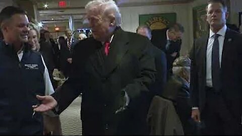 President Trump Visits the Machine Shed Restaurant in Urbandale Iowa