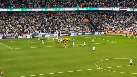 Only Leo Messi could create such a unique moment. Unbelievable Free-Kick