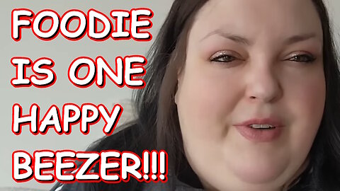 FOODIE BEAUTY IS SUCH A HAPPY BEEZER!1