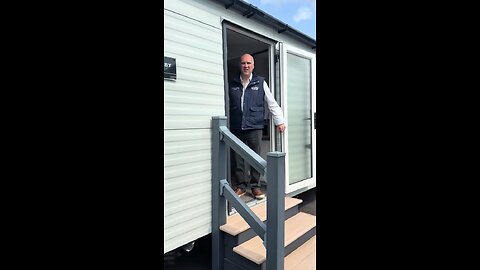 welcome to my wonderful new caravan