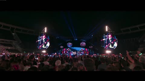 Adventure of a Lifetime - Coldplay (live)