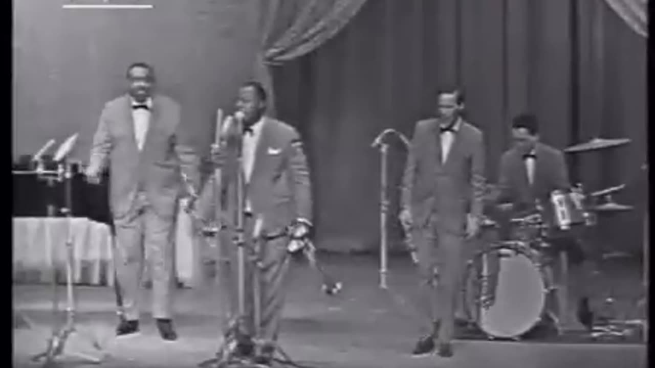 Louis Armstrong - Hello Dolly