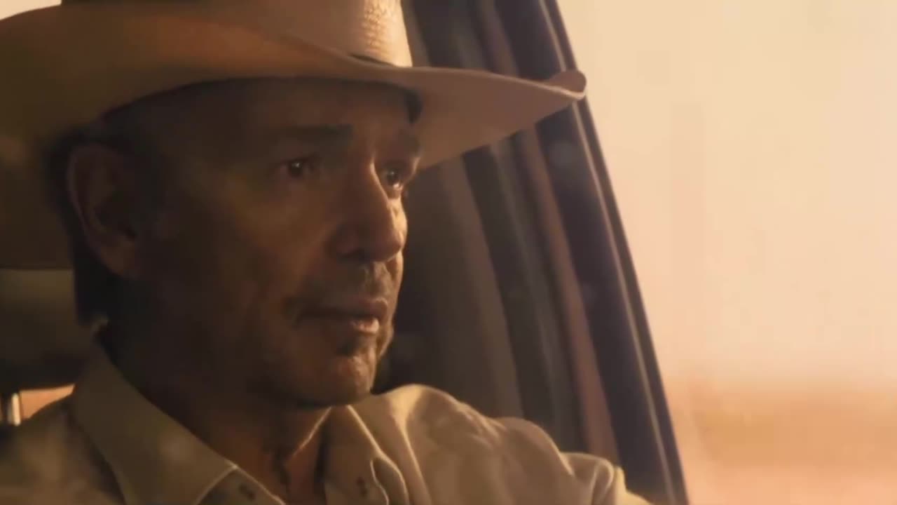 Billybob Thornton's Landman Character thoughts on "the View"