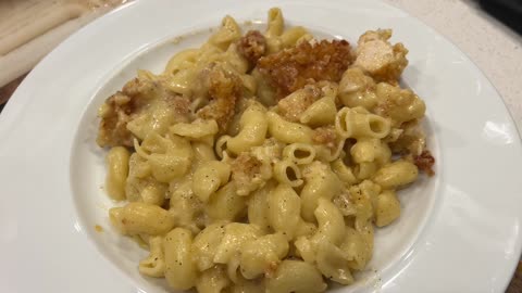 Cooking with Chef Steve: Mac & Cheese with Fried Chicken Strips