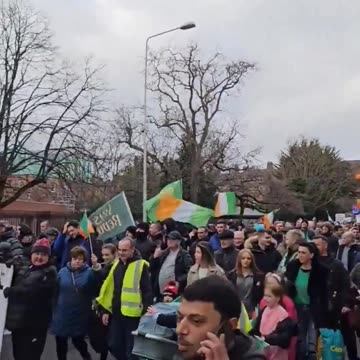 🚨 Irish patriots are hitting the streets