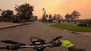 FOOTAGE RIDING IN THE DISASTER ZONES #LA #fire #PalisadesWildfire #CALIFORNIA #WILDFIRES #News