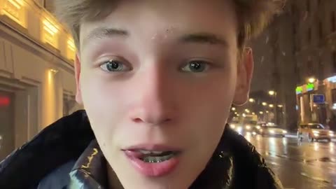 Mishana Vernoe’s_Feel the Cold, Hear the Soul – Snowfall with Mishana Vernoe 🎵❄️