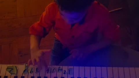 Playing Mountain King on ky piano