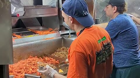 NYC FOOD OVERLOAD! Birria Tacos 🌮 Don Pepe 🌮 Adel’s Halal 🥙 Pizza 🍕 Pancakes 🥞 Crab Feast 🦀 & More!
