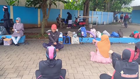 Aquatic Elderly healthy happy together