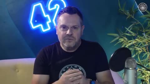 OVNIS SOUS LA MER ? DES ENGINS COLOSSAUX CACHÉS DANS NOS OCÉANS !