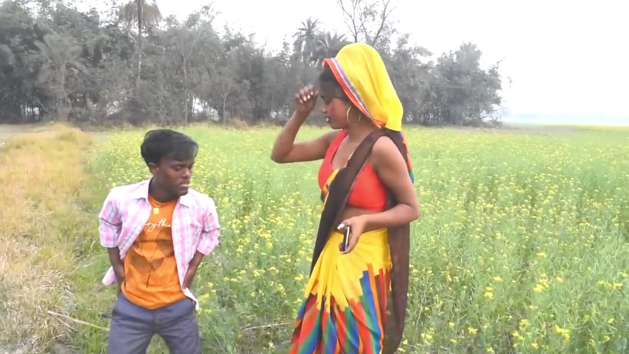 कैसे मूत रही है Bhojpuri Comedy Video 2025