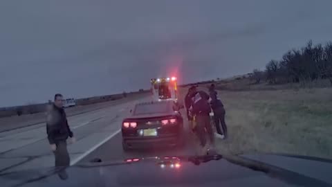 Oklahoma trooper helps deliver baby on highway shoulder