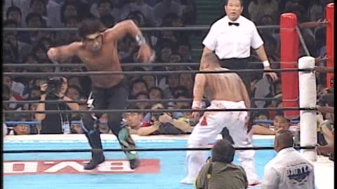 The Great muta Vs hakushi