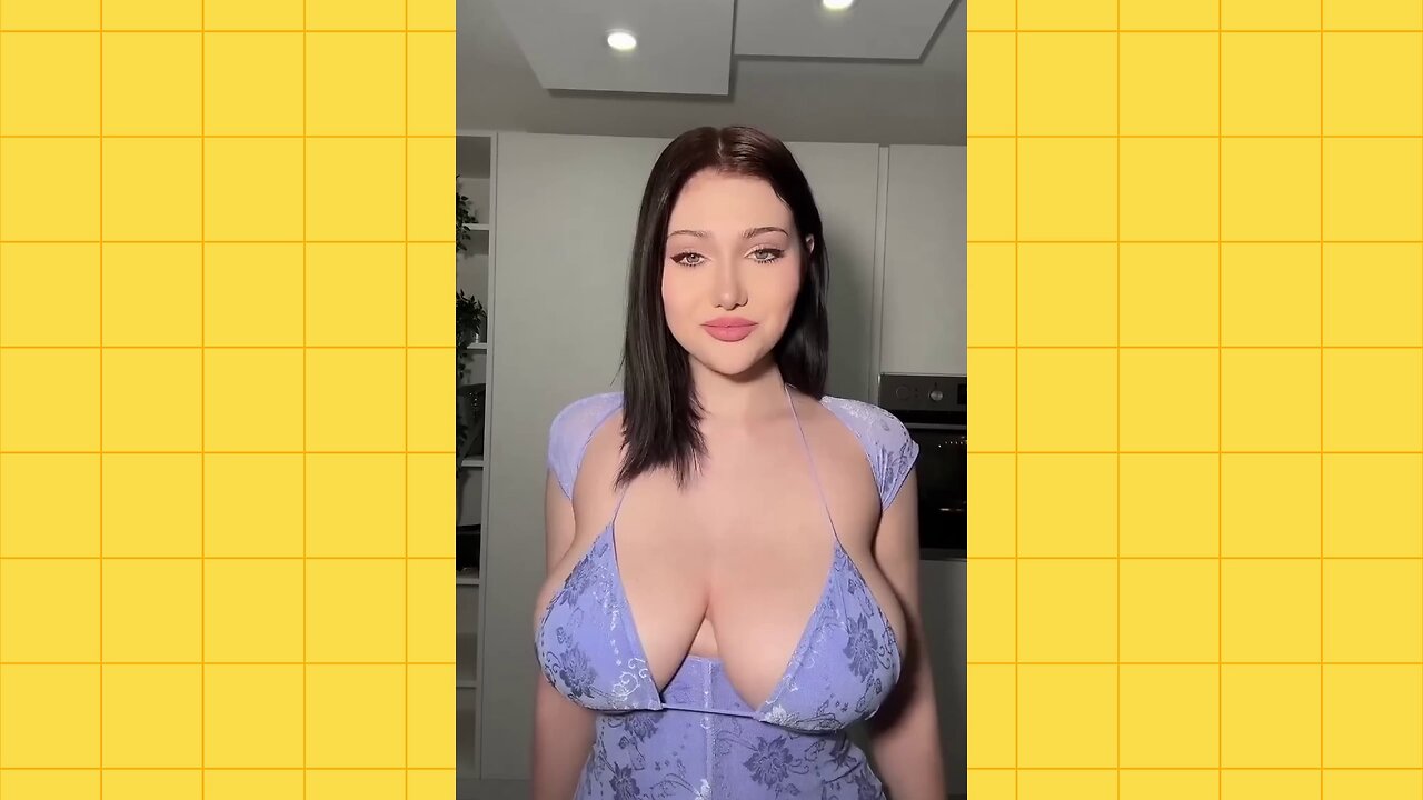 Andreea Mares - Big bank tiktok challenge ❤️ClipchampGirls 2025